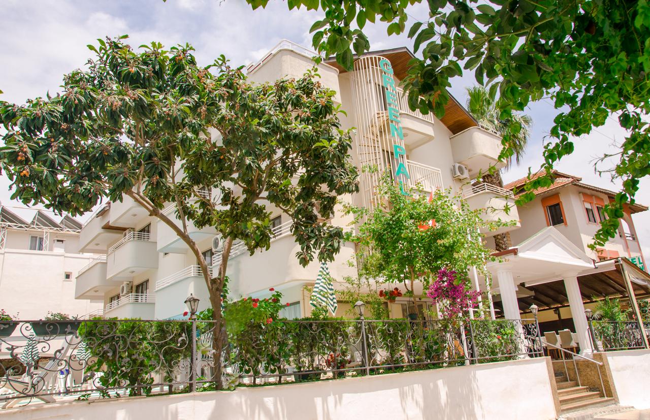 Hotel Green Palm 말마리스 외부 사진